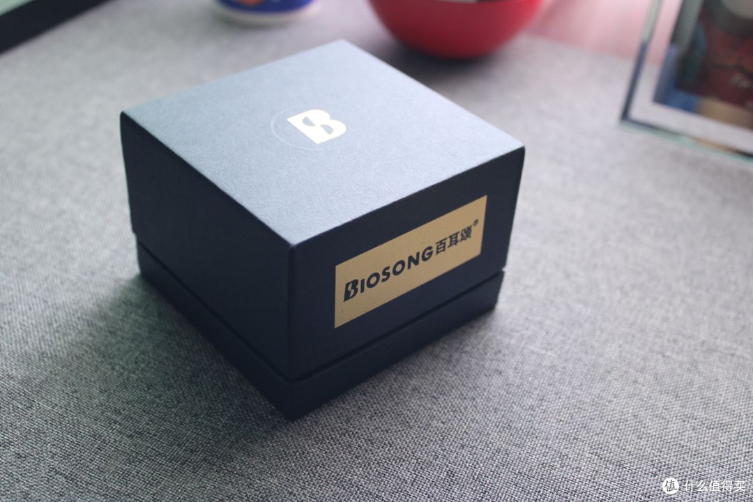 耳机竟能DIY皮肤,百耳颂B7磁吸‘百变换肤’,耳机秒变时尚单品