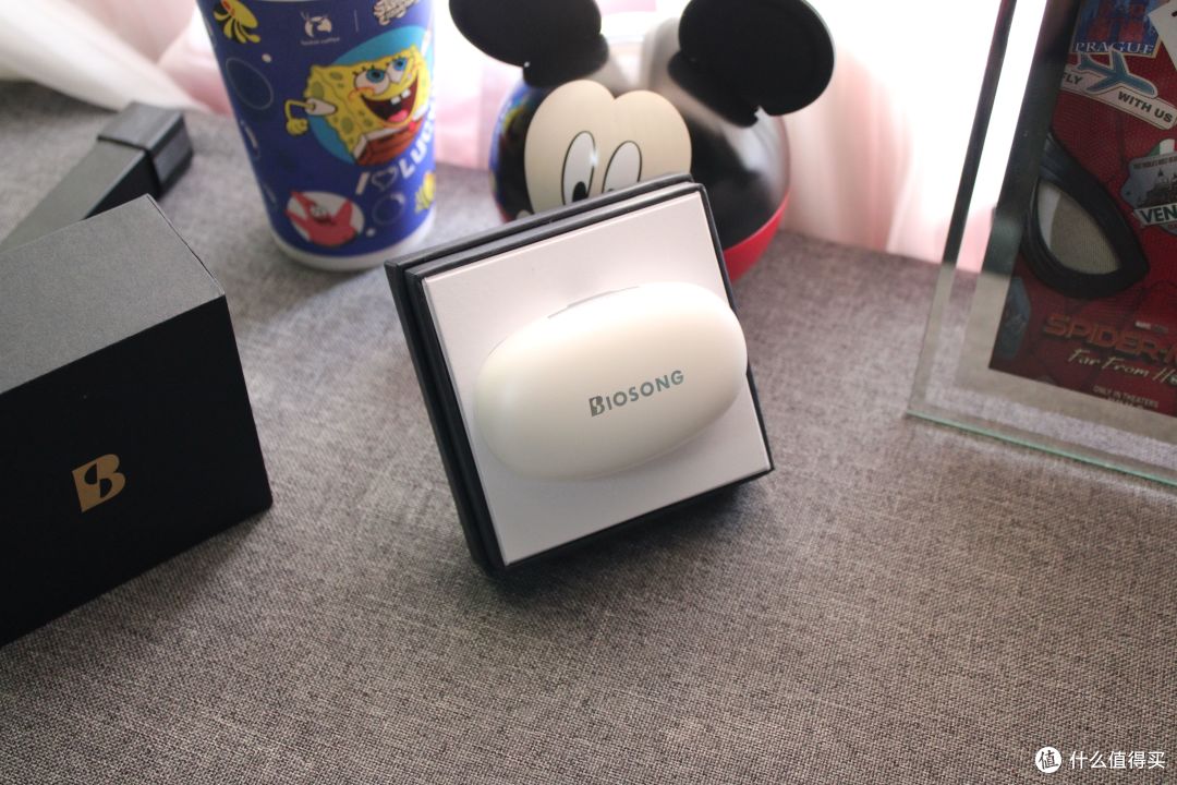 耳机竟能DIY皮肤,百耳颂B7磁吸‘百变换肤’,耳机秒变时尚单品