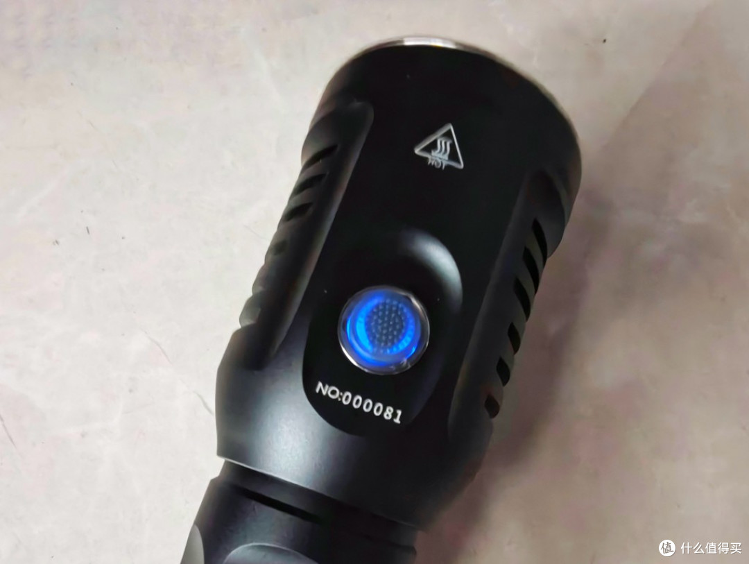 三SST40加持6000流明620米远射的极致照明:迈特明酷MT003 Turbo