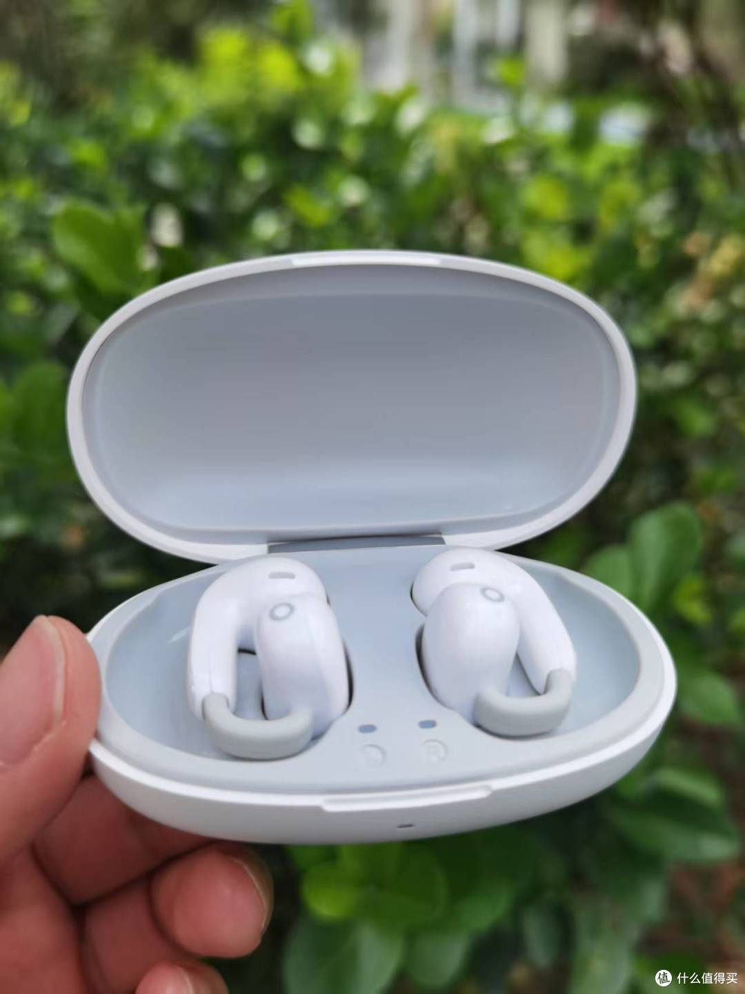 狂甩不掉音浪澎湃!双飞燕百耳颂B7开放式新潮耳机是懂潮人心思的