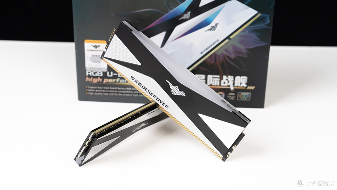 DDR4末期性能榨干！毁灭者3600C16神条实测：32GB激活老平台战力