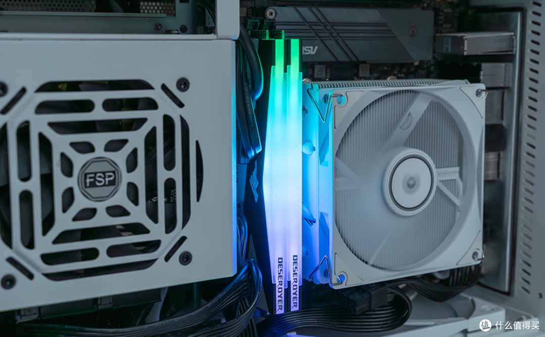 DDR4末期性能榨干！毁灭者3600C16神条实测：32GB激活老平台战力