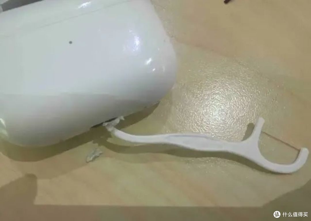 奉劝大家：以下东西千万“别用纸巾擦”，一擦就坏，很难修复