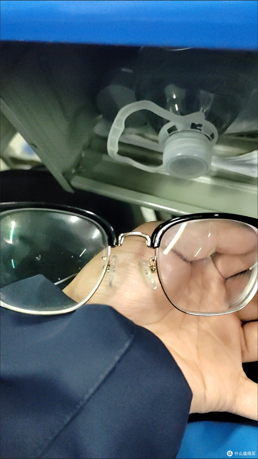 眼镜大赏，我的防蓝光近视眼镜轻薄舒适