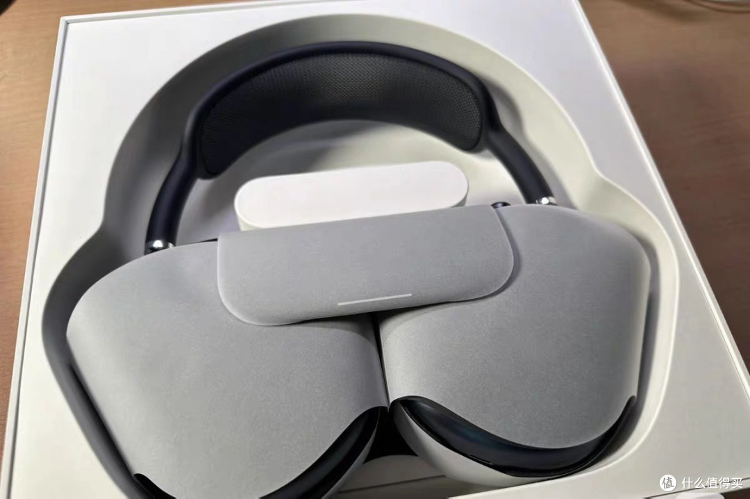 戴了三个月的AirPods Max USB-C版,我终于敢说实话了!