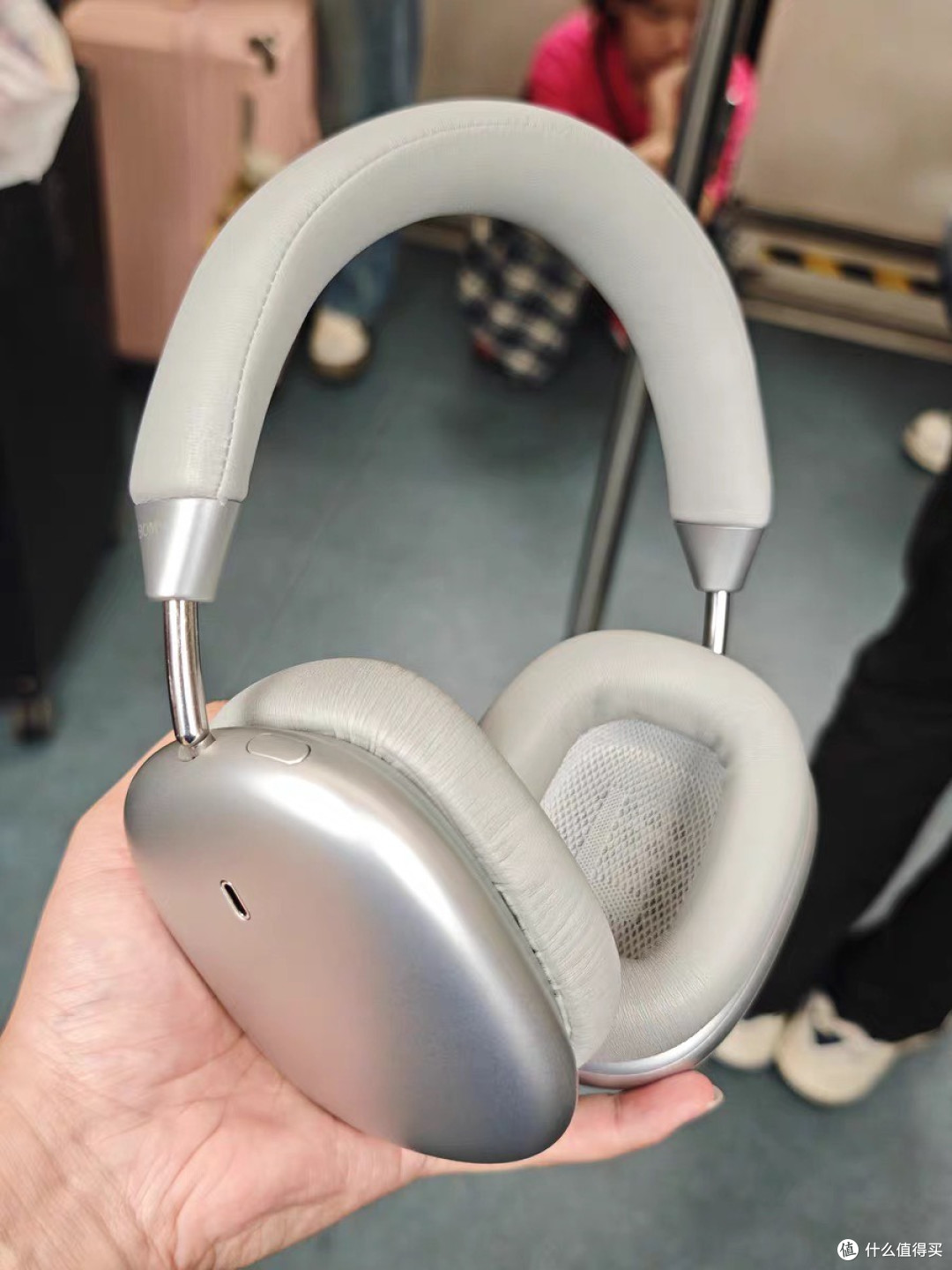 最近入手了BOMY铂迈H35头戴式蓝牙耳机