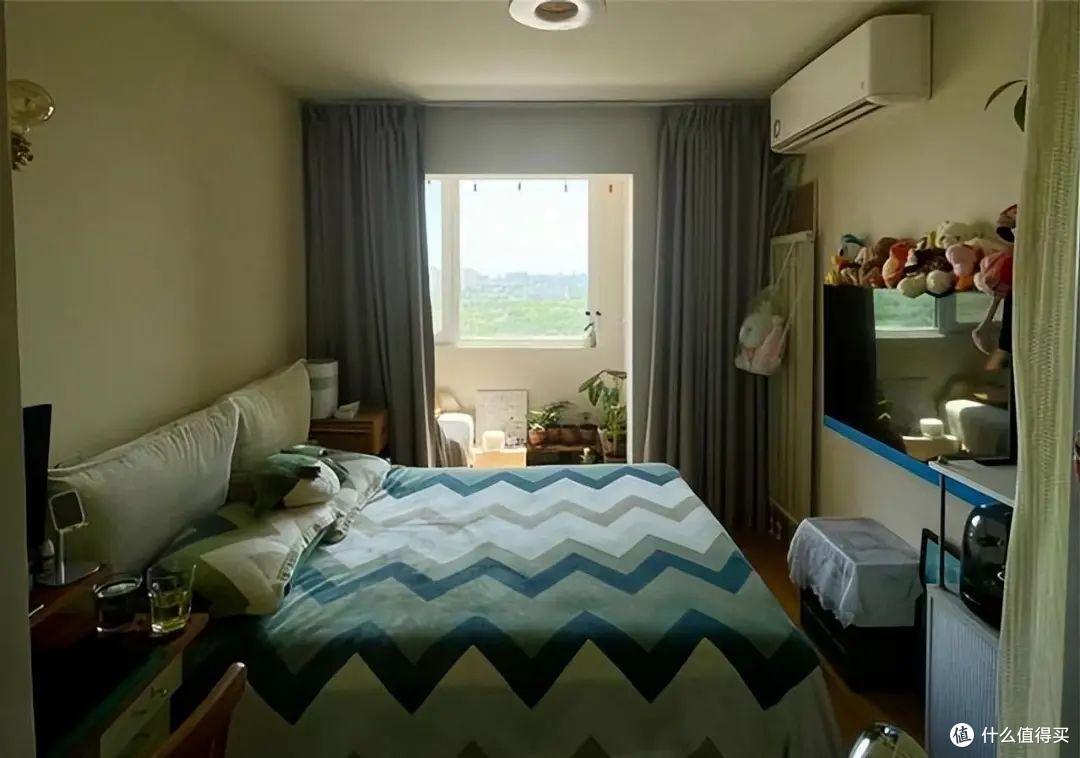 看了香港一姑娘的小屋,才知什么叫穷装,16㎡竟有2室2厅,好高级