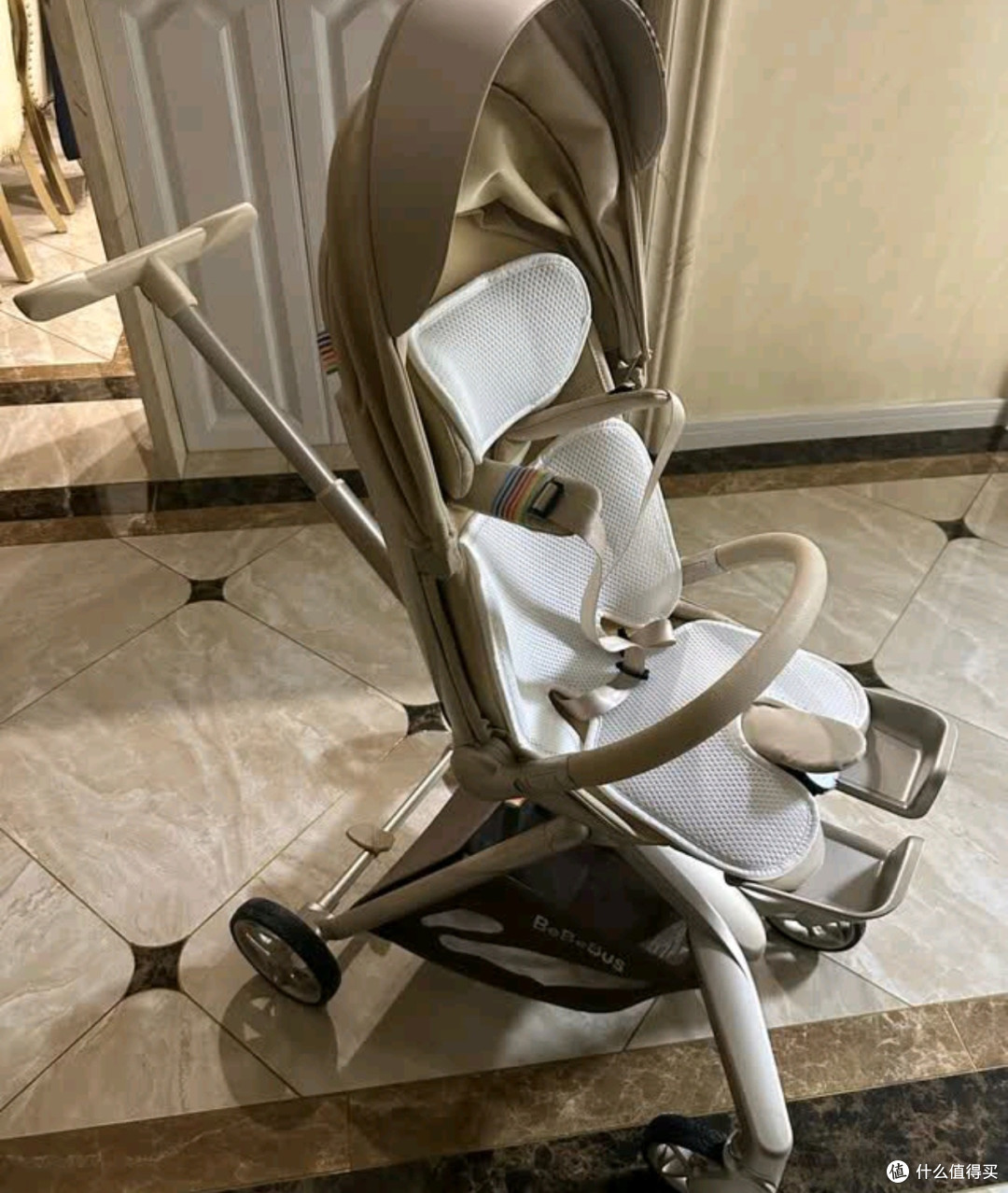 【母婴科技志·bebebus蝴蝶遛娃神器MAX:一隅移动的童年城堡】