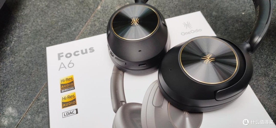 Hi-Res双金标+APP智联,万兆OneOdio Focus A6轻巧潮搭重塑新静界