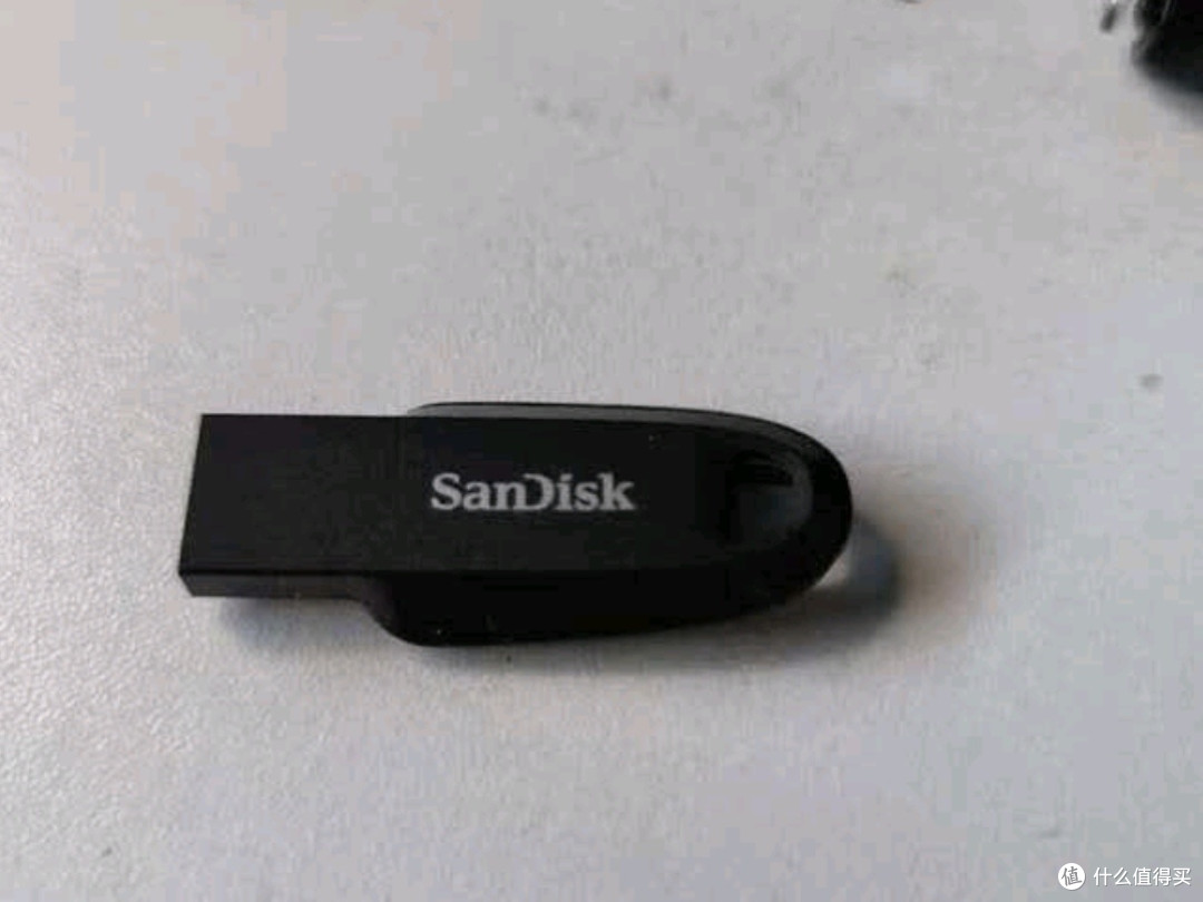 闪迪CZ550 USB3.2 U盘深度测评:学习办公与车载娱乐的全能伴侣