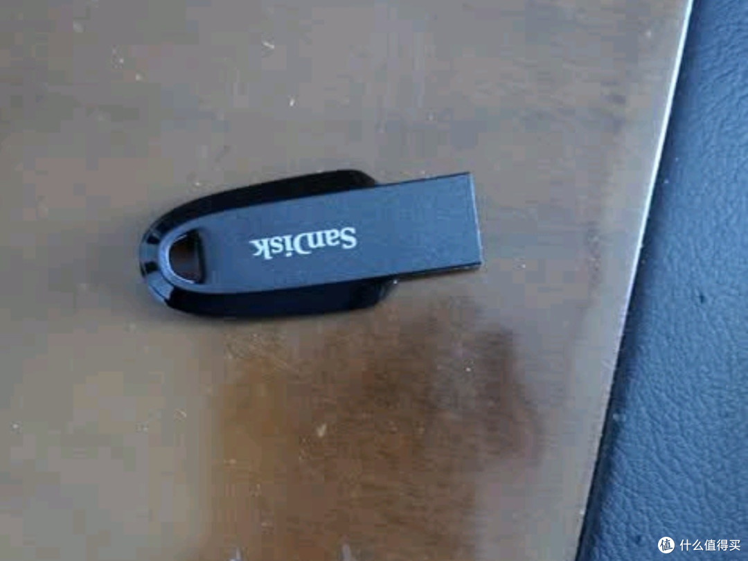 闪迪CZ550 USB3.2 U盘深度测评:学习办公与车载娱乐的全能伴侣