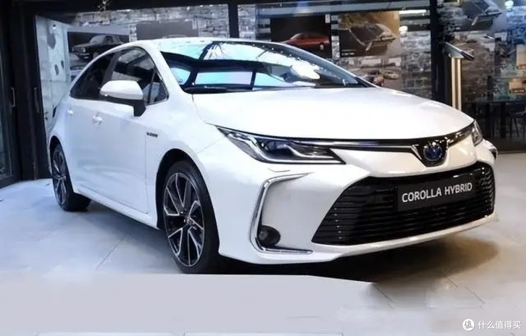 全新丰田卡罗拉曝光外观大变全新内饰风格搭载15l混合动力