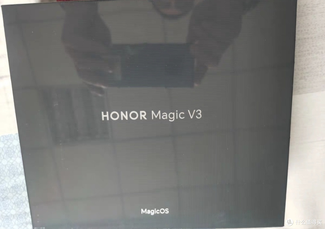 荣耀Magic V3铰链与屏幕耐用性解析