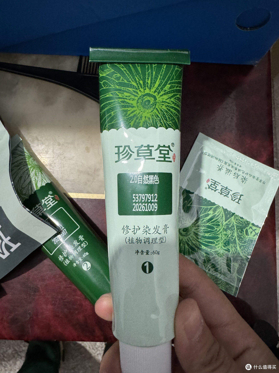 植物黑发产品哪个最好?安全、持久,染色更自然!