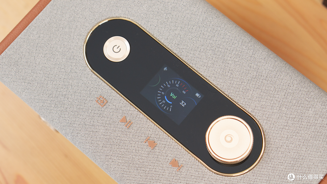 不必非是HomePod，也许我们可以试试国产的杰科Q25！