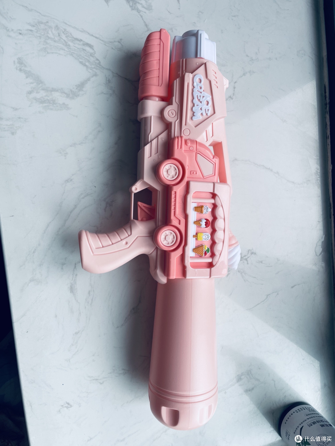 夏日打水仗神器:库洛米水枪让孩子玩到不想停