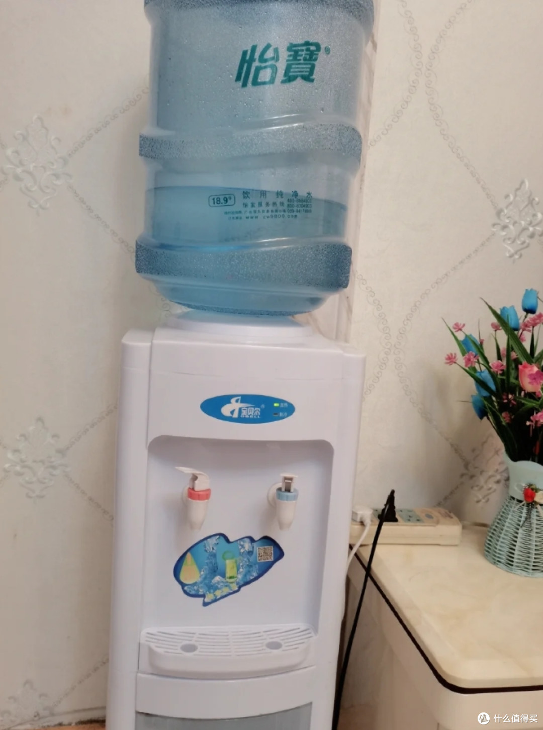 放桶装水的“饮水机”,为什么很少见了?网友:沦为时代的眼泪