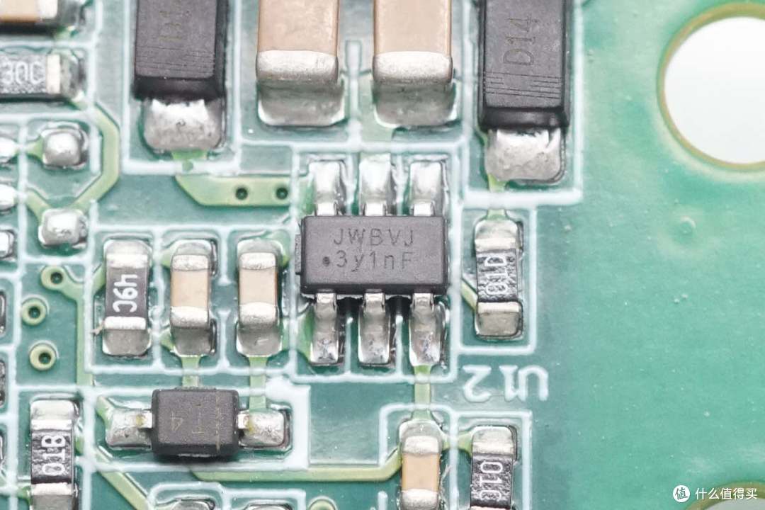 符合80PLUS白金转换标准,航嘉2000W服务器电源拆解