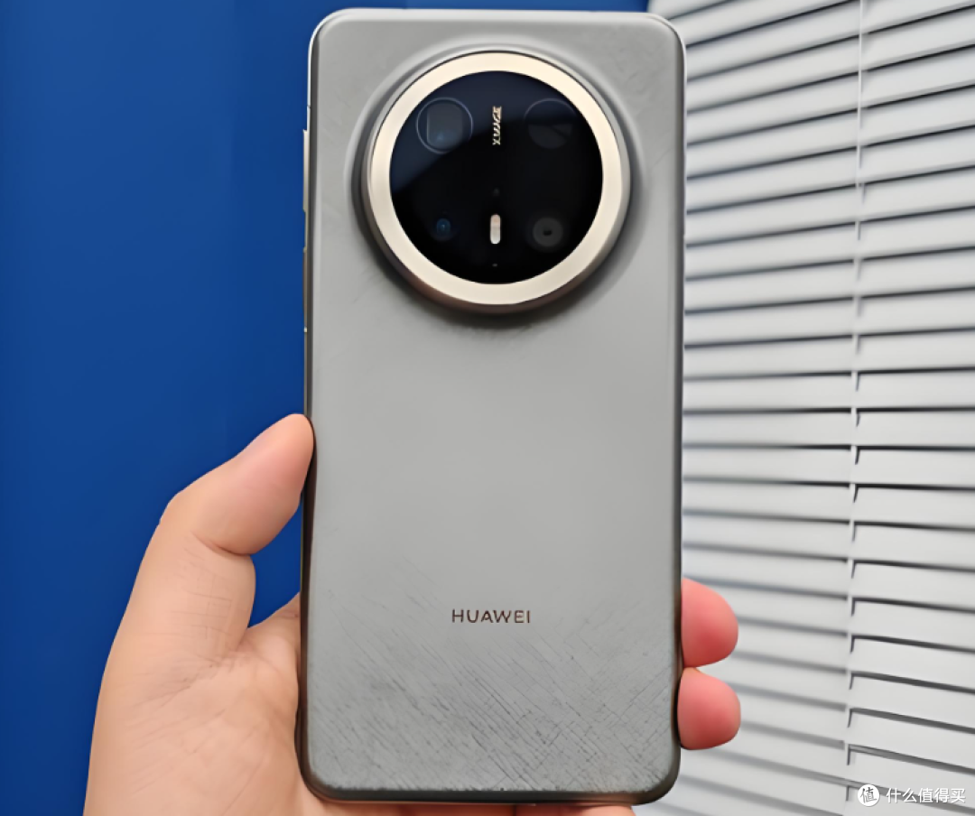 华为加速“清仓”,顶配16GB+1TB突降1756元,麒麟9020+钛玄武