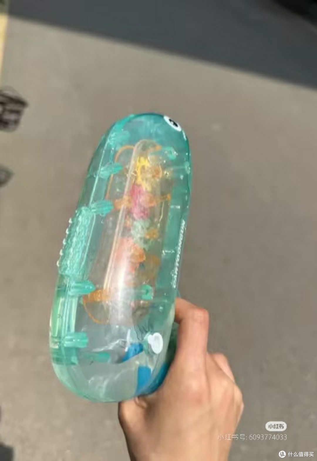 新款鲸鱼子母水枪,大容量设计