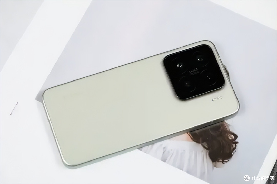 不到7天卖出100万台，16GB+1TB+5400mAh，如今跳水1450元加速退场