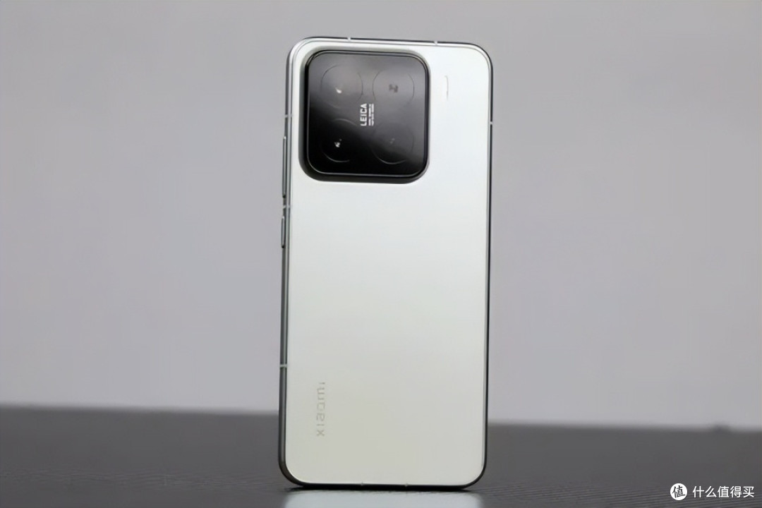 不到7天卖出100万台，16GB+1TB+5400mAh，如今跳水1450元加速退场