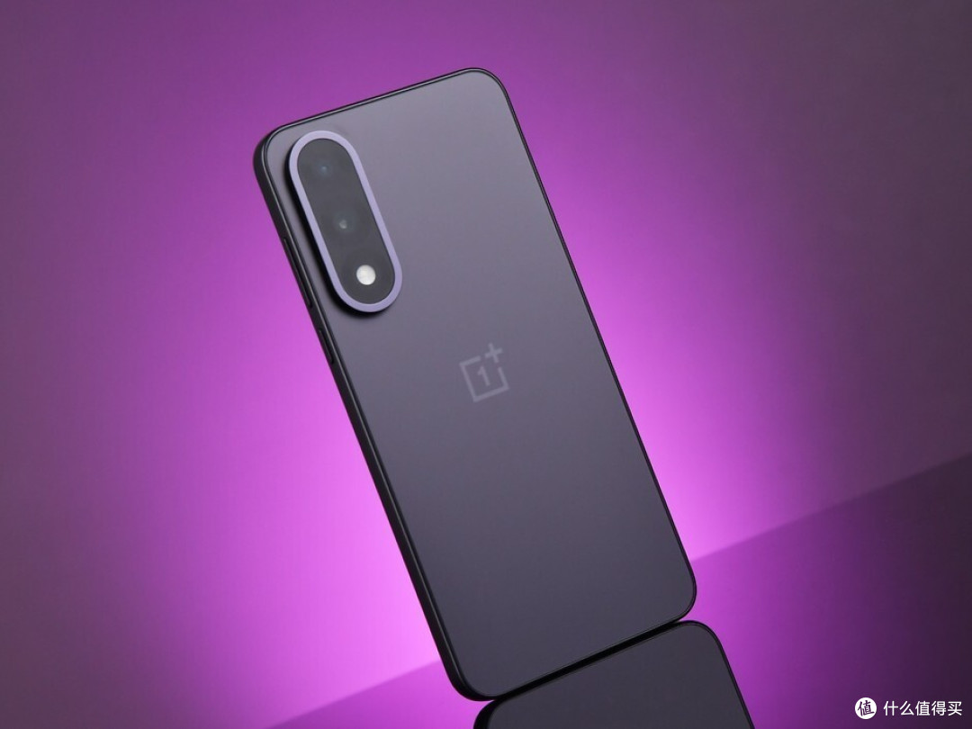 一加“用力过猛”,16GB+1TB+322万跑分,国补后可“闭眼买”
