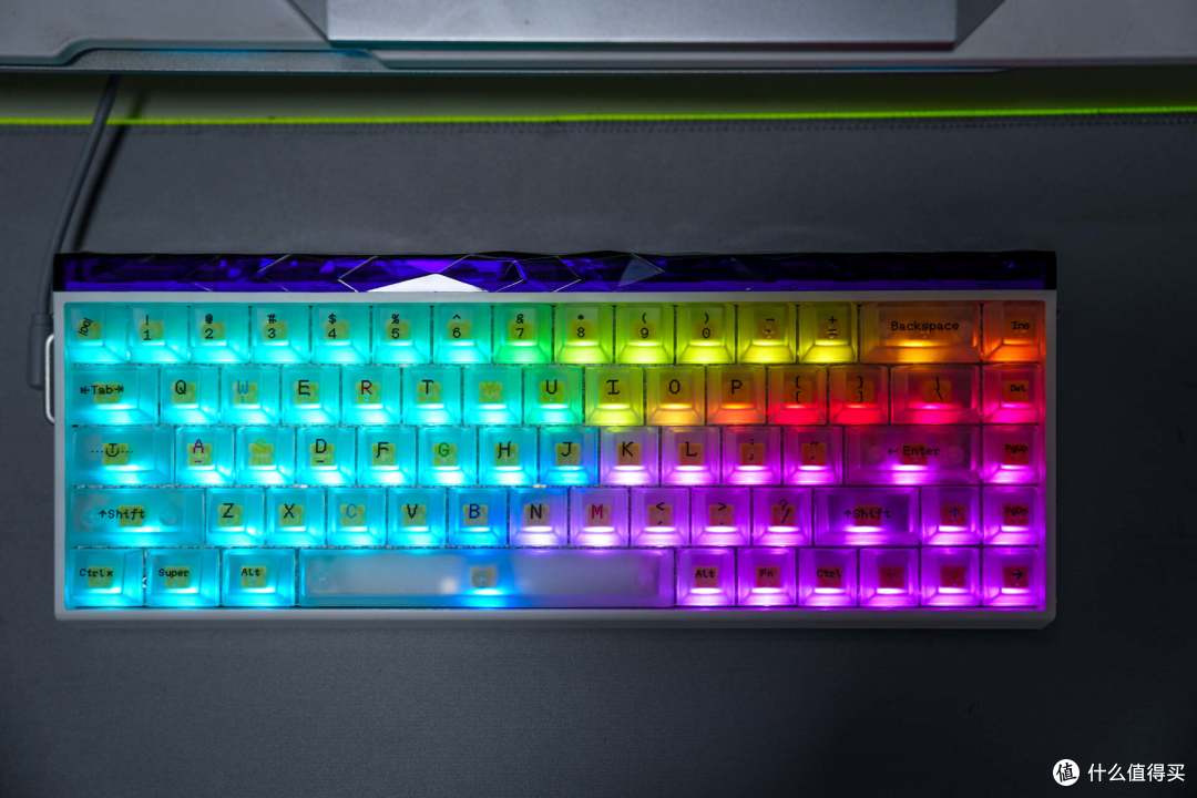 颜值与性能并存!狼蛛HERO 68HE钻石灯箱+碳纤维定位板评测