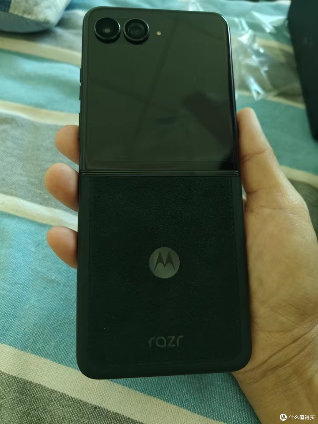 联想 moto Razr60 Ultra:心动归心动,这些得考虑