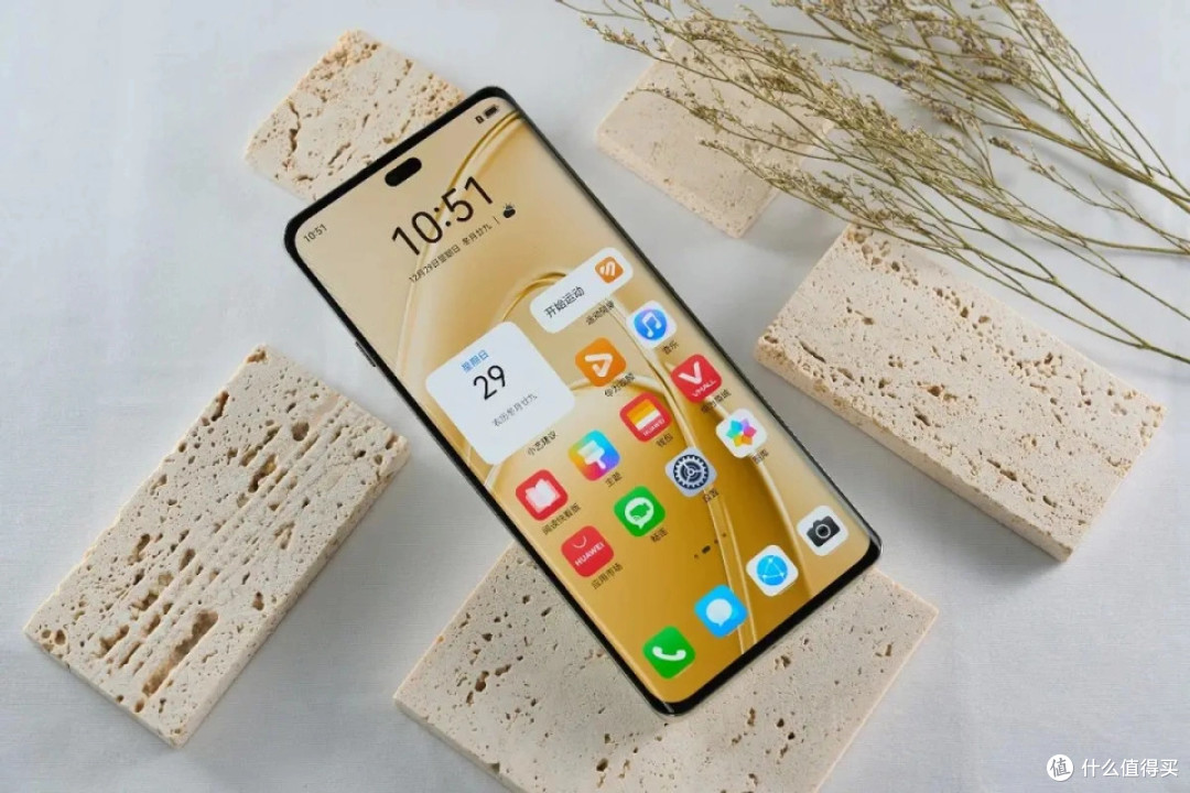 华为开启降价模式，6100mAh+卫星消息，512GB手机售价一降再降