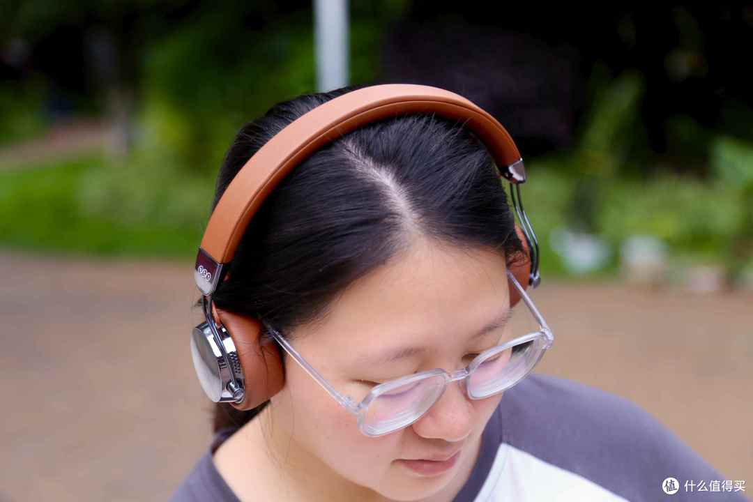 百元耳机也能玩复古?QCY Era 7评测:199元的「老派」惊喜