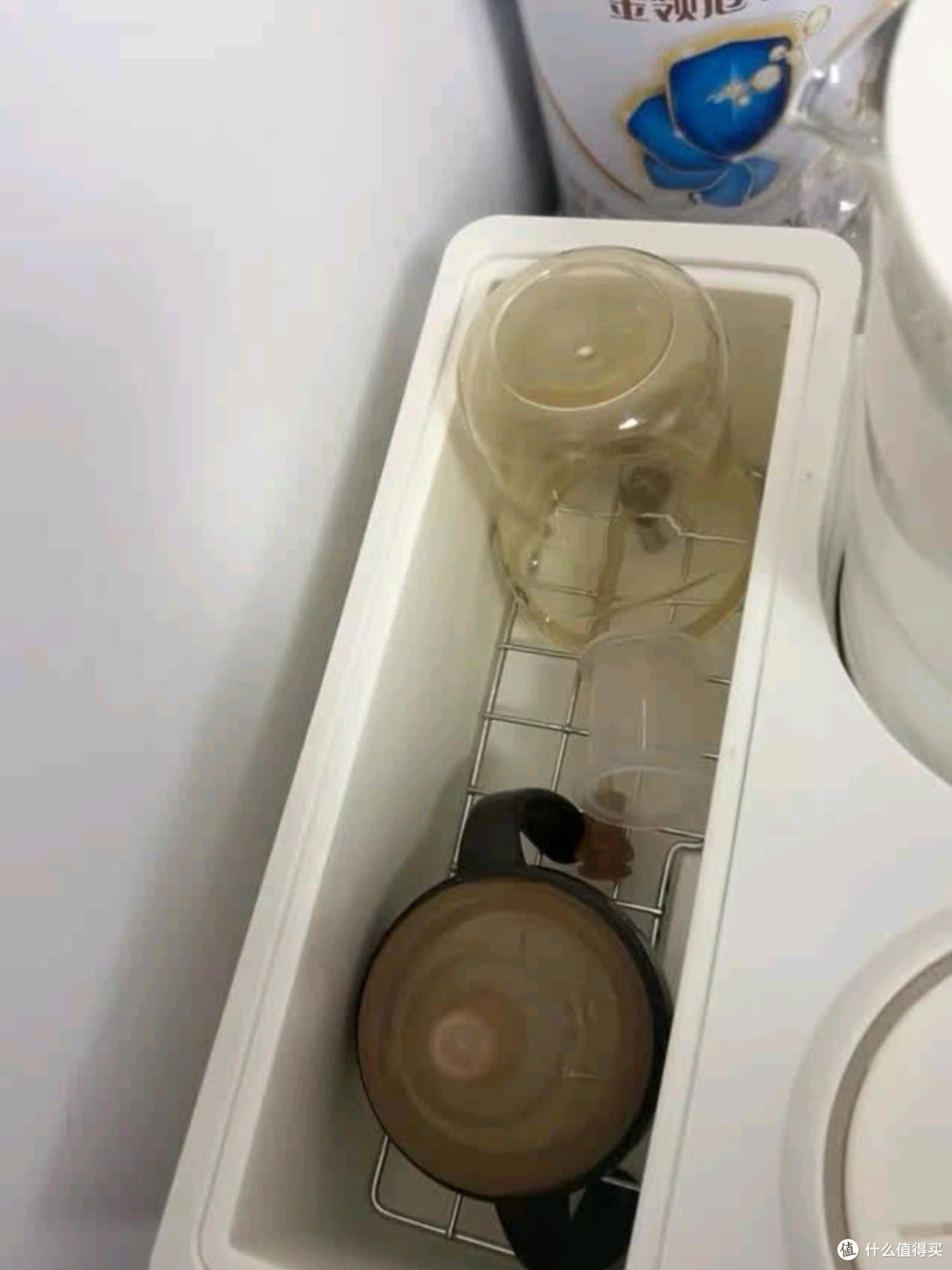 小壮熊恒温水壶紫外线奶瓶:一机多能,重塑喂养效率与安全