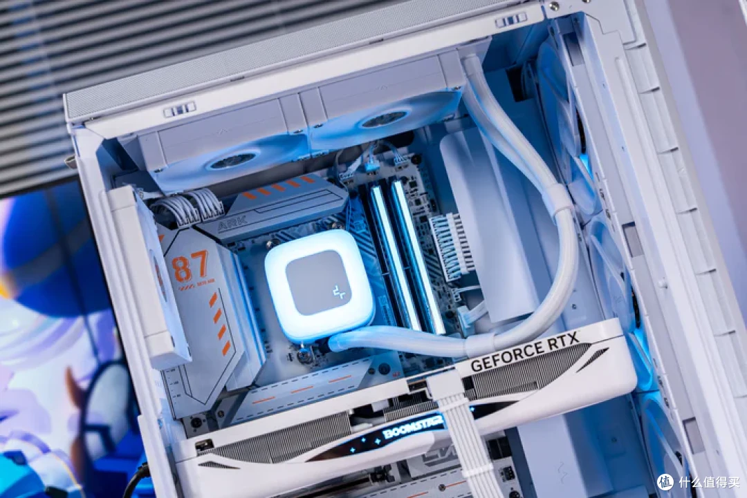 分形工艺Meshify 3+七彩虹X870方舟+影驰5070星曜LUNA装机展示
