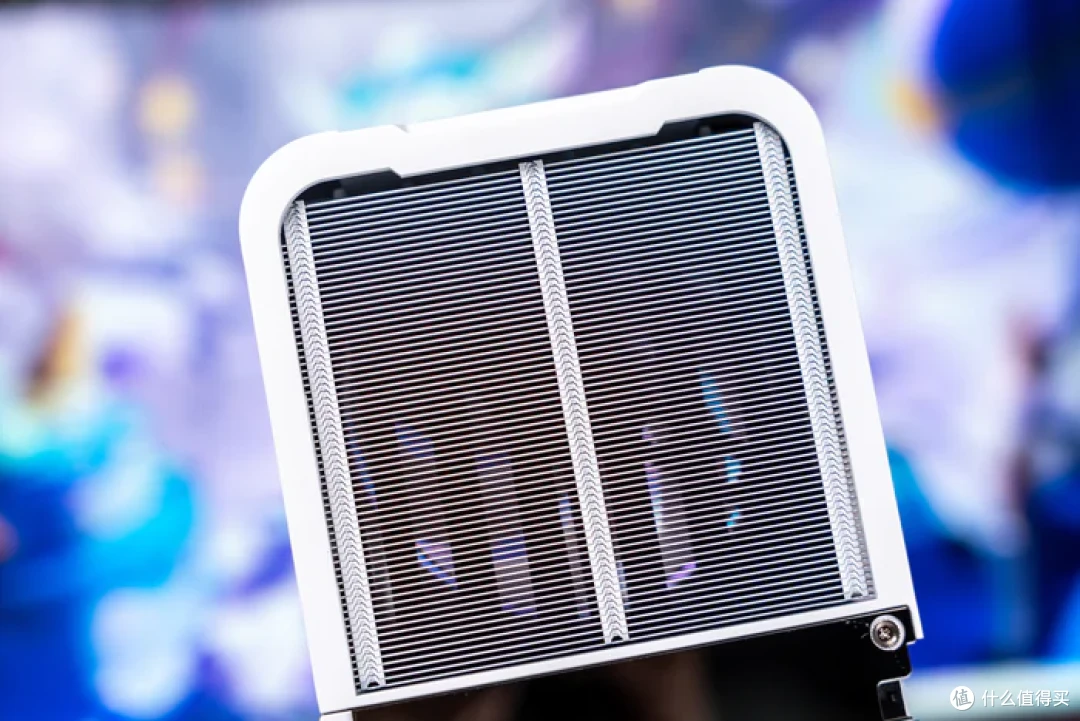 分形工艺Meshify 3+七彩虹X870方舟+影驰5070星曜LUNA装机展示