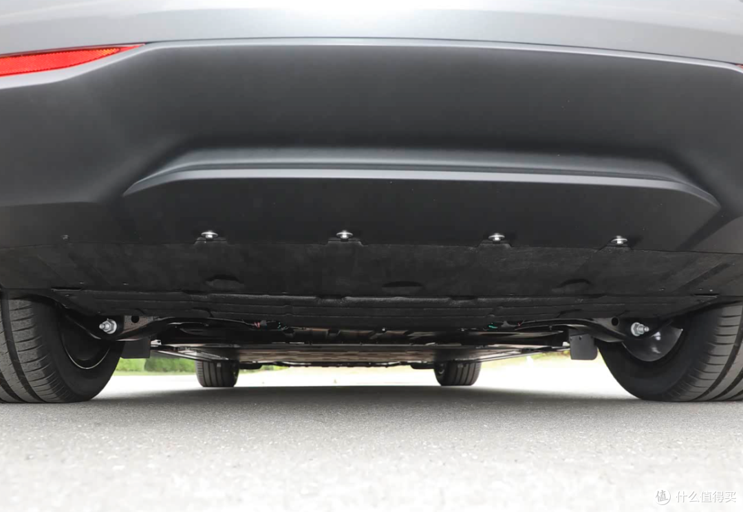 Model Y L金秋发布的第一个受害者是谁,乐道L90,冲我来的?