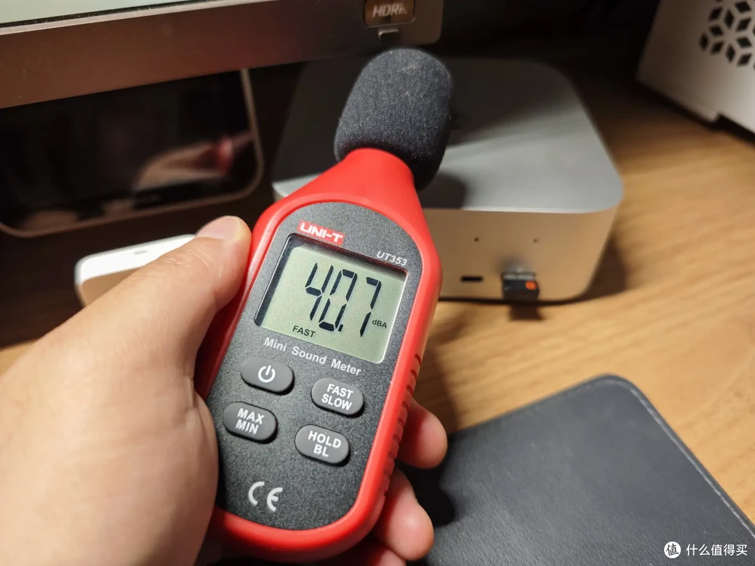 零刻 SEi13 Pro 深度评测:高性能办公迷你主机的好选择