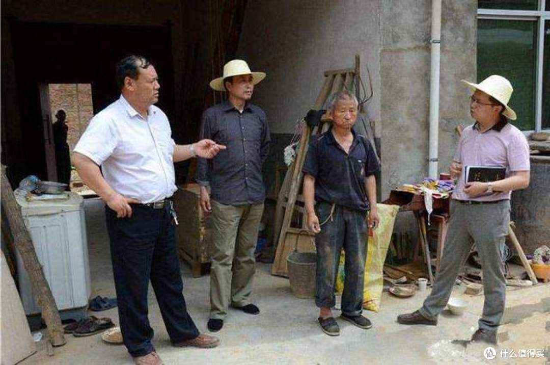 2025年村干部换届定了!村主任年龄设限!这4类人将优先当选!