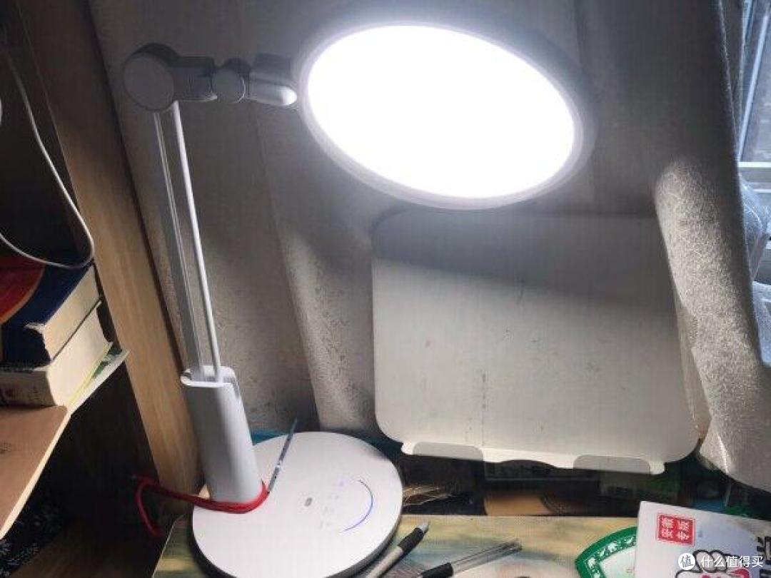 哪款护眼台灯最适合学生用？十款测评推荐，家长们抄答案不迷茫