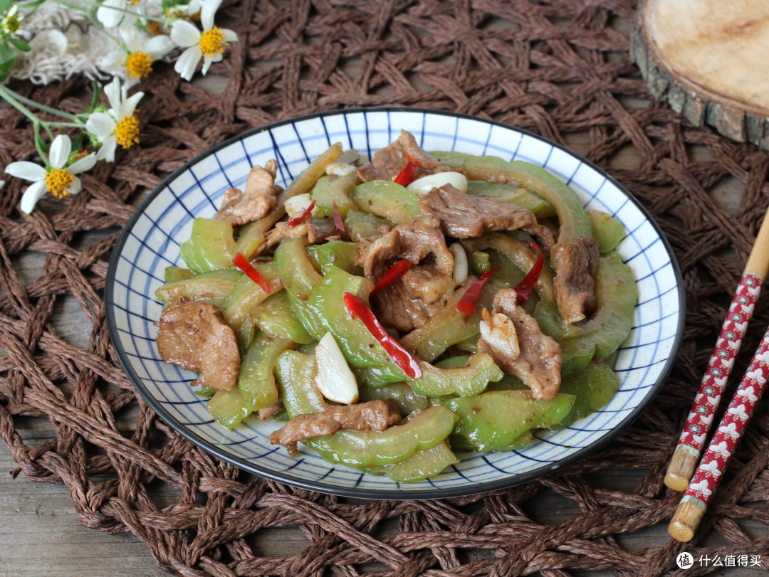 立夏过后，有钱没钱多吃3种天然“灭火菜”，清热去火舒服过夏天