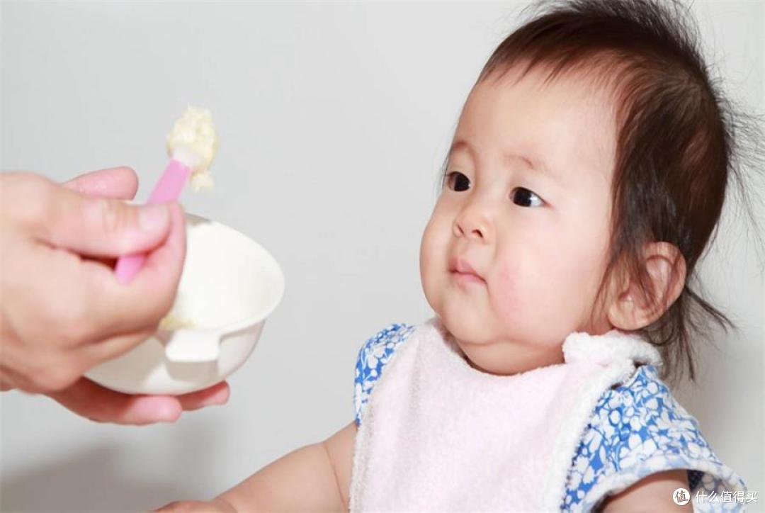 婴儿什么时候添加辅食最好?
