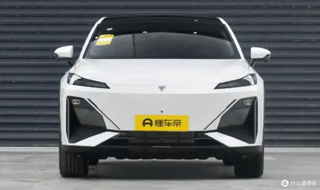 15万级混动SUV对决：深蓝S07和宋PLUS DM，哪款车更有性价比