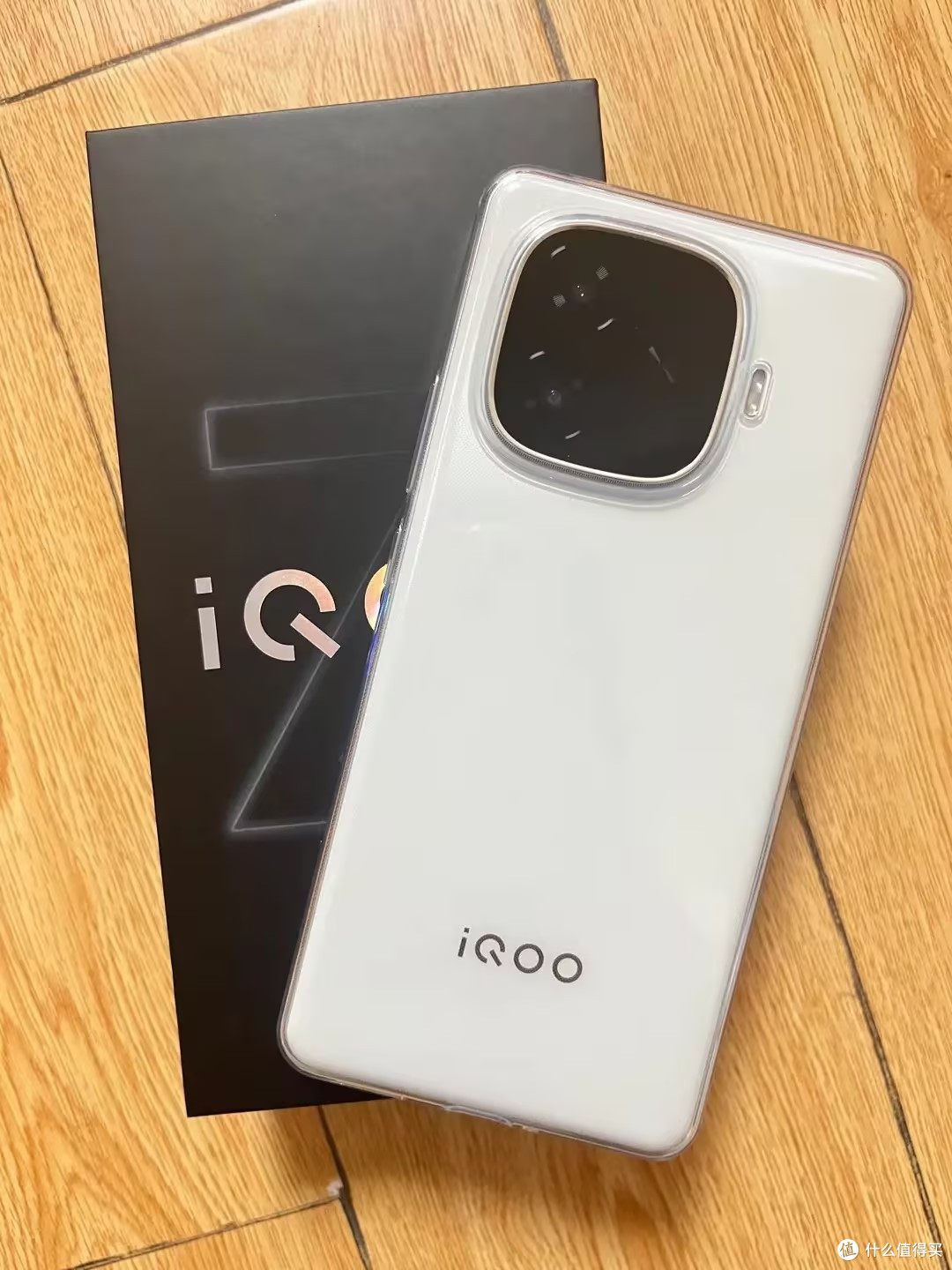 不想总找充电器？iQOO Z9 Turbo长续航版让你摆脱电量束缚