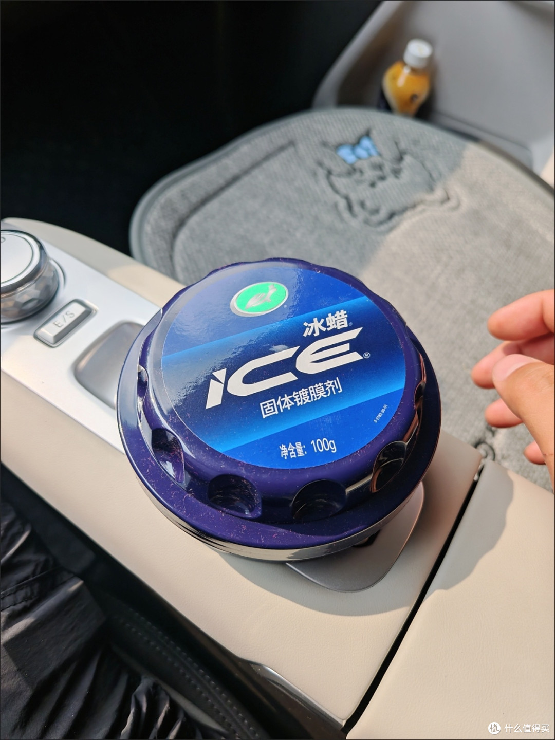 龟牌极限蜡使用体验：黑白色车漆的焕新利器