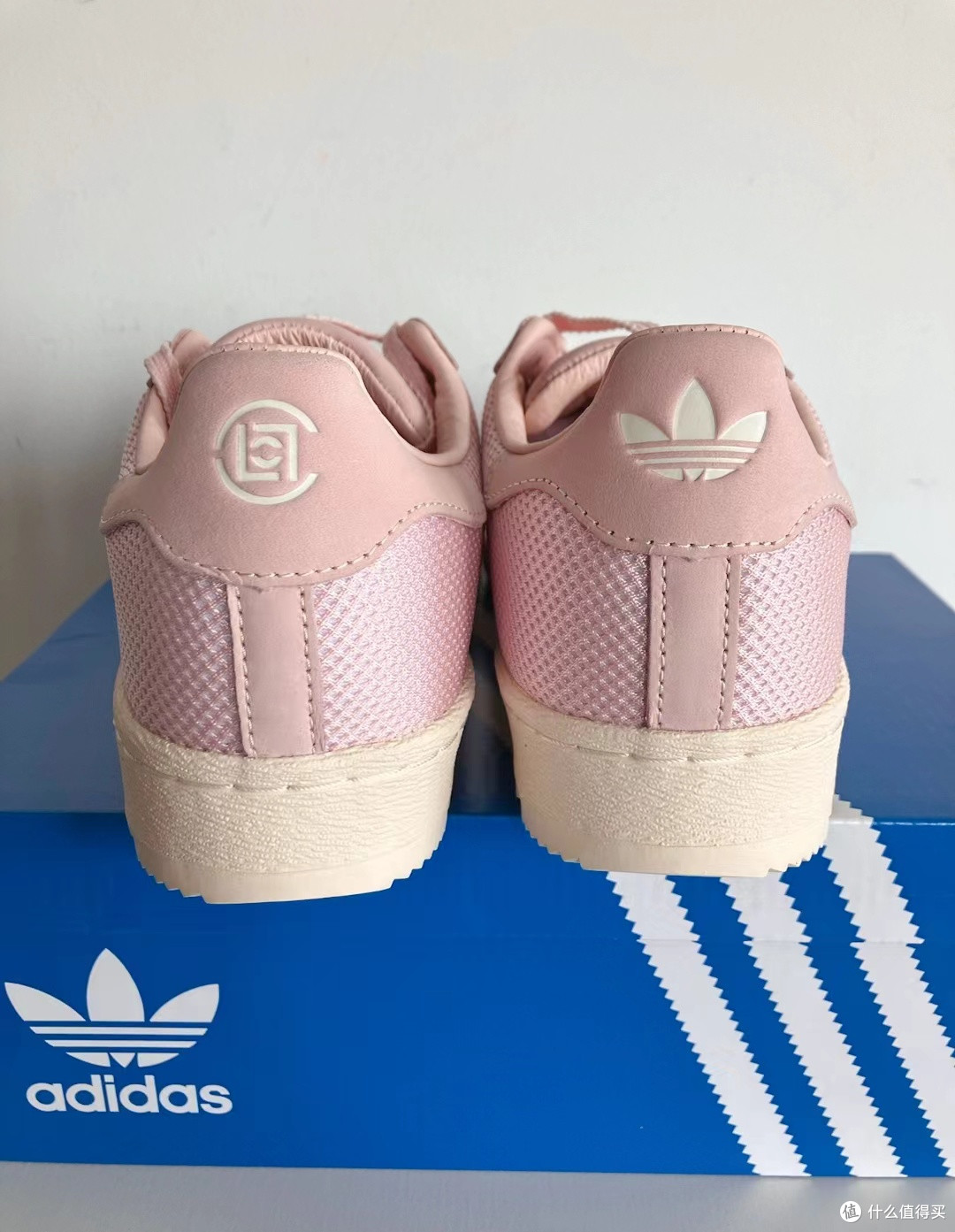 夏日时尚“粉呼吸”:CLOT x adidas Originals SUPERSTAR BREATHE PINK