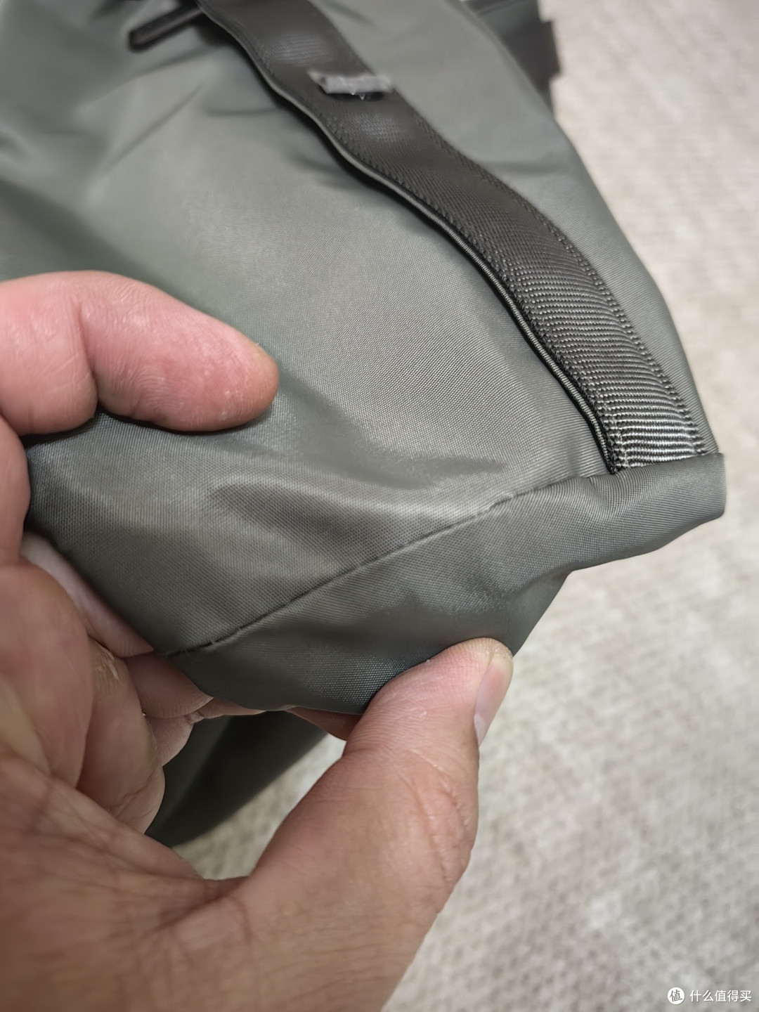 lululemon丨LU9AS8S丨Wunderlust 双肩包【真伪细节对比】
