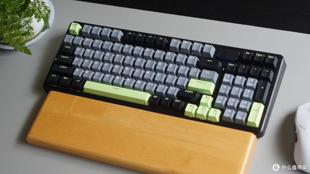 这么劲、那么美,选雷柏V700 DIY-98键盘不后悔