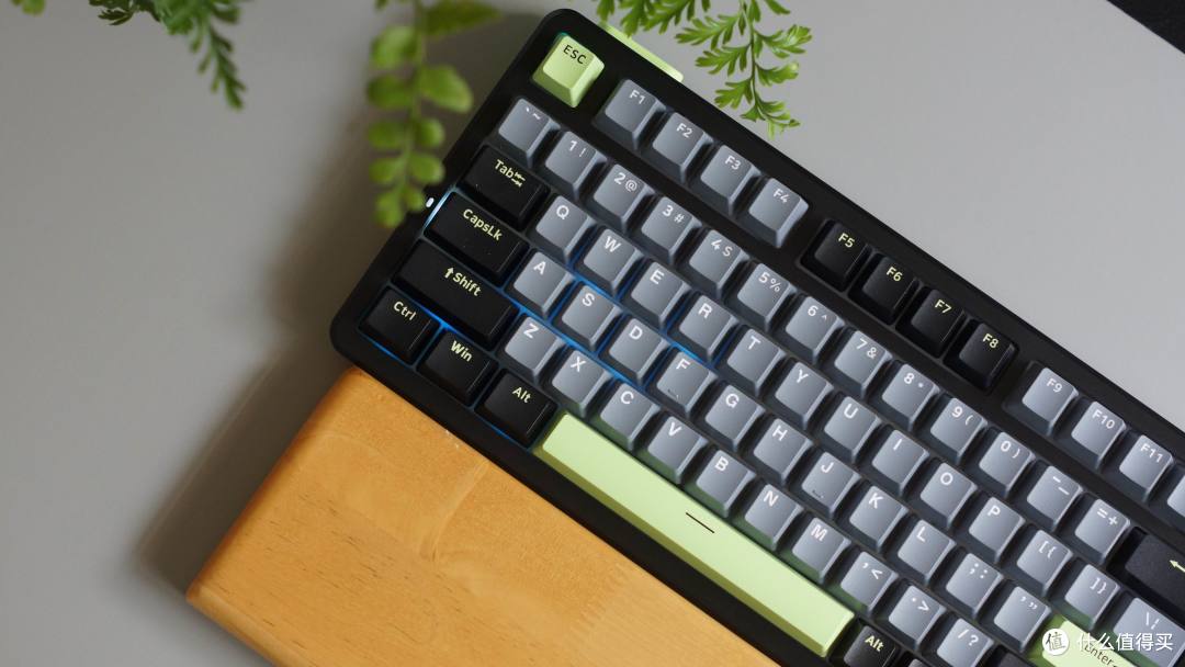 这么劲、那么美,选雷柏V700 DIY-98键盘不后悔