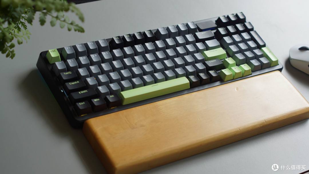 这么劲、那么美,选雷柏V700 DIY-98键盘不后悔