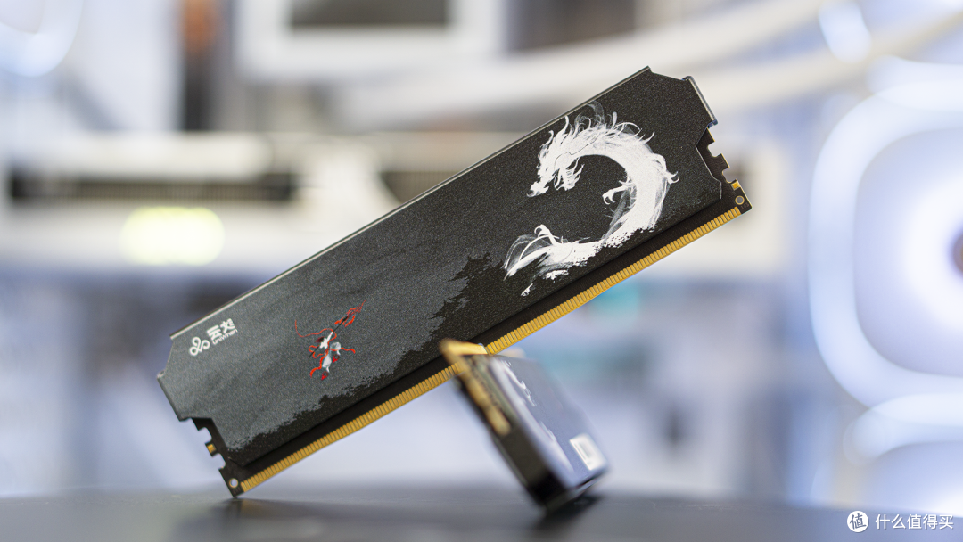 国风内存卷王登场!紫光国芯云彣绫龙 48GB 6000C36实测!