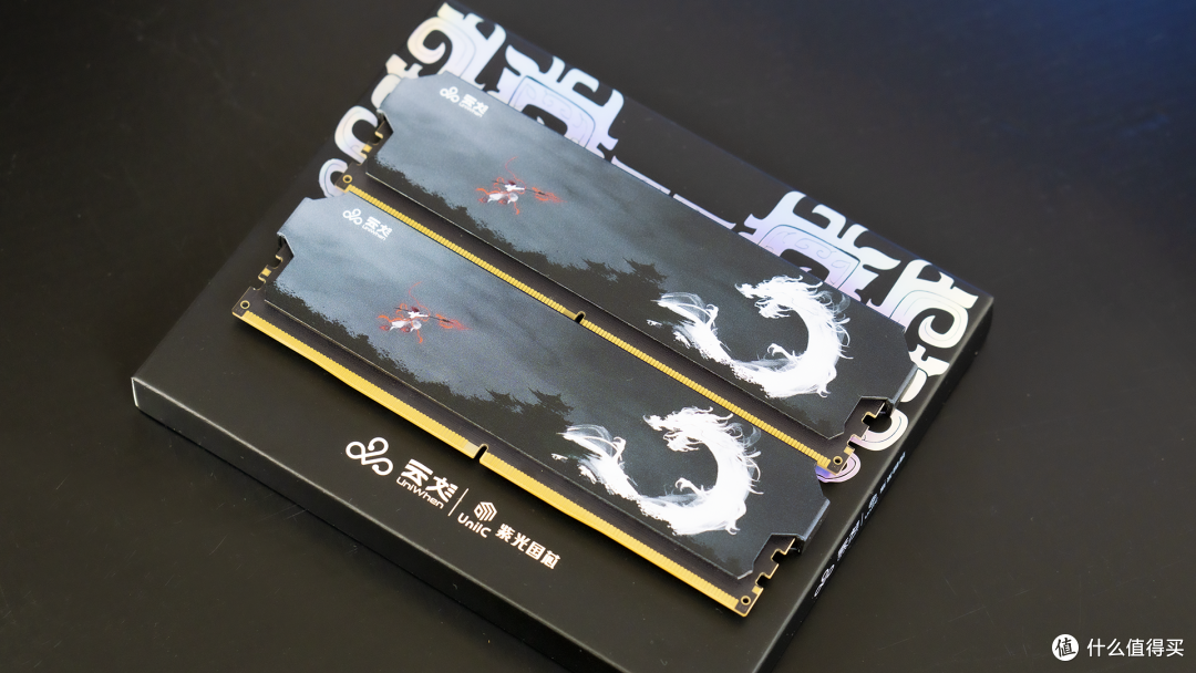 国风内存卷王登场!紫光国芯云彣绫龙 48GB 6000C36实测!